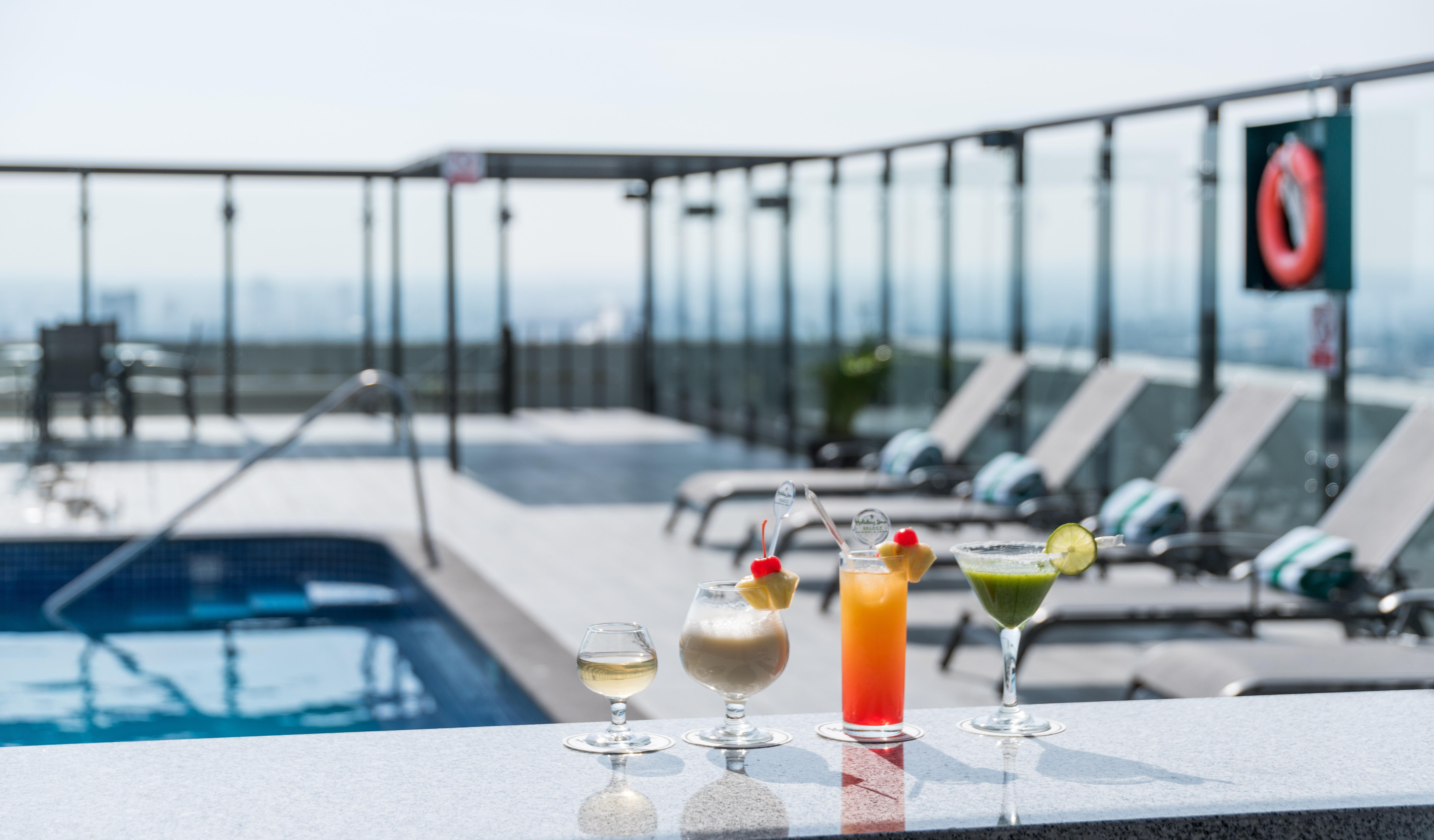 Holiday Inn Guadalajara Select By Ihg Exterior photo